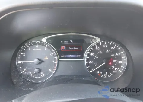 2019 Nissan Pathfinder S из США, поврежденный, VIN 5N1DR2MM1KC641946